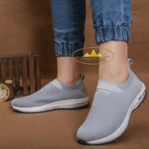 کفش کتانی زنانه و مردانه کد 240 یا 470